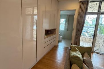 Prestigious Bungalow | Taman Pantai | For Sale