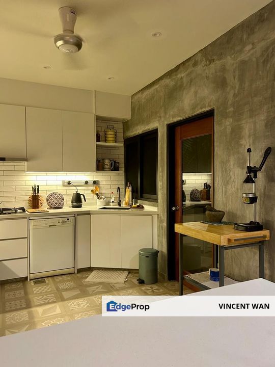 Comfy Spacious Unit | Desa Ukay | For Sale, Selangor, Ampang