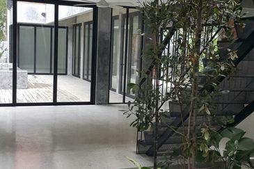 Exquisite Bungalow @ Damansara Heights | For Rent