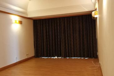 Bukit Pantai (Pantai Hill)