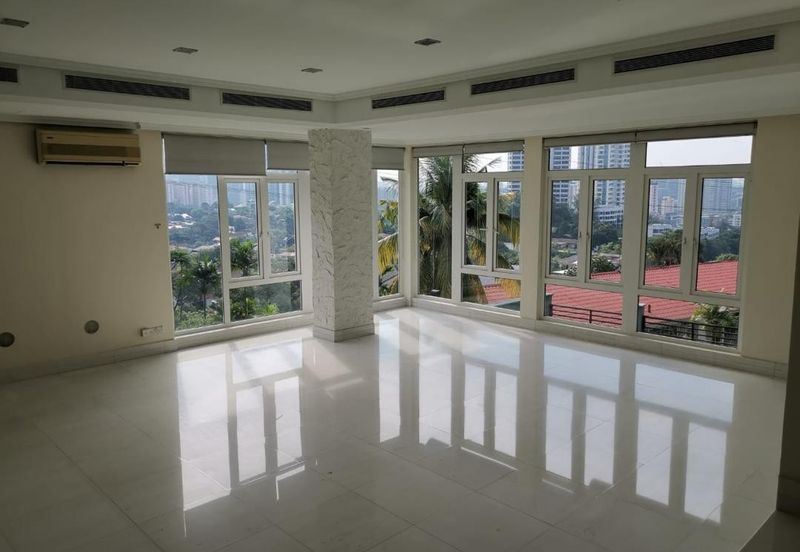 Bukit Pantai (Pantai Hill)