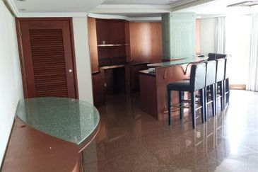 Bukit Pantai (Pantai Hill)