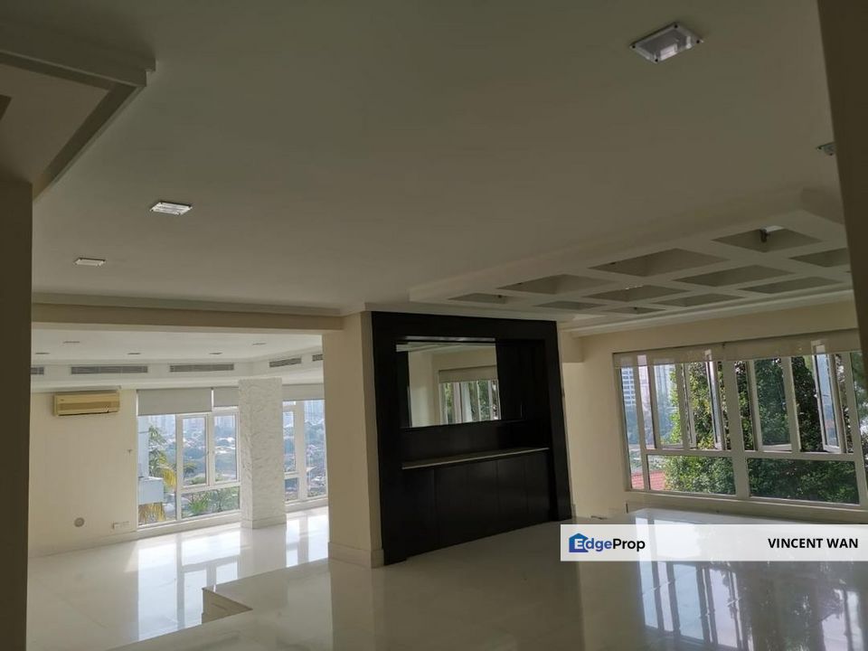 Modern Bungalow @ Bukit Pantai | For Sale, Kuala Lumpur, Pantai