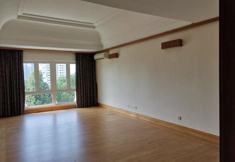 Bukit Pantai (Pantai Hill)