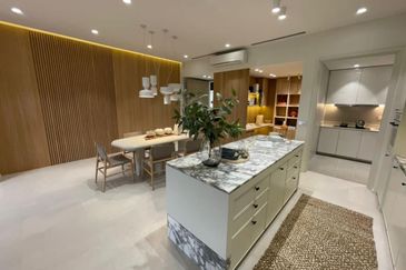 Jendela Residence @ KLGCC Resort