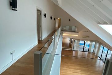 Bukit Pantai (Pantai Hill)