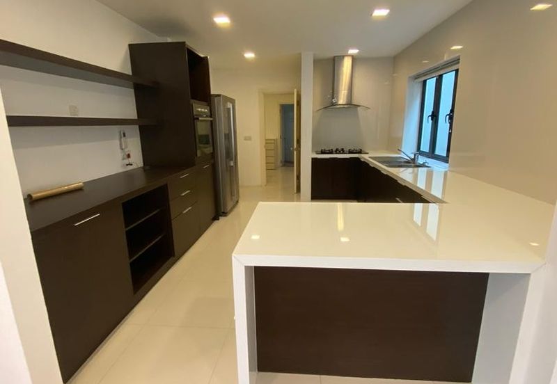 Bukit Pantai (Pantai Hill)