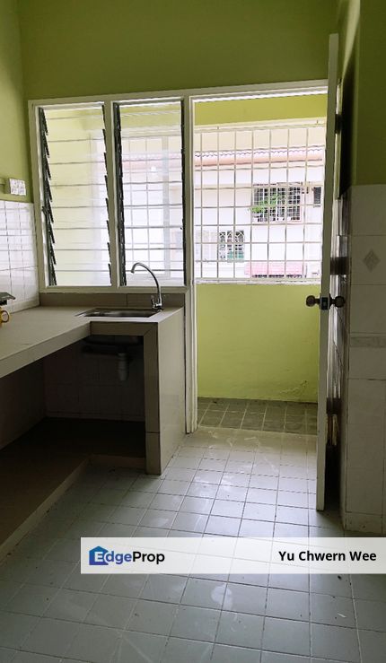 🔥🔥🔥 Puchong Jaya Sri Cempaka 3 Rooms Apartment for SALE RM210k (Bank Value RM300k), Selangor, Puchong