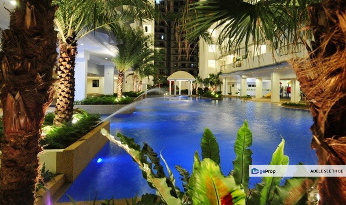 Walking distance to school and hawker centre at raja uda butterworth, Penang, Raja Uda