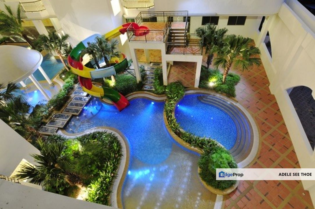 Walking distance to school and hawker centre at raja uda butterworth, Penang, Raja Uda