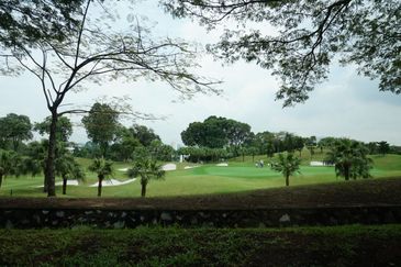 Tropicana Golf & Country Resort