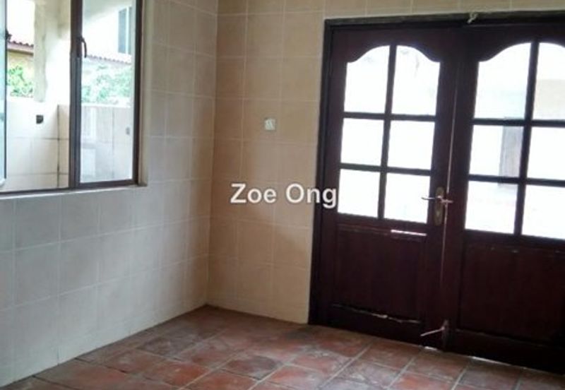 3 Storey Bglw Near Forest , Guarded