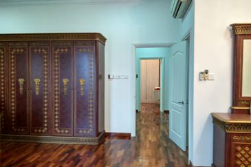 Residency, Kota Damansara