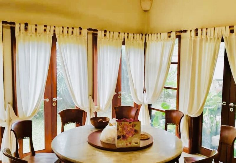 Corner Renovated Guarded Gated Small Community 