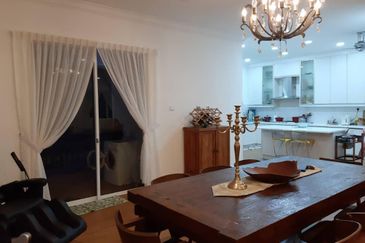 Residency, Kota Damansara