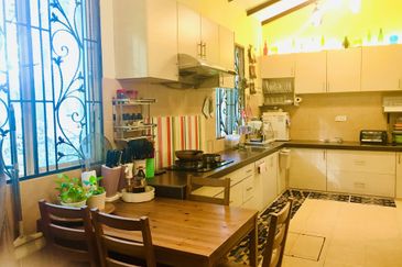 Residency, Kota Damansara