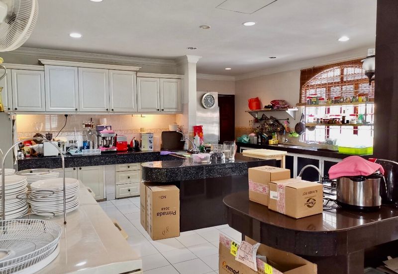 Seksyen 6, Kota Damansara