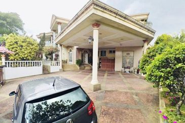 Tropicana Golf & Country Resort