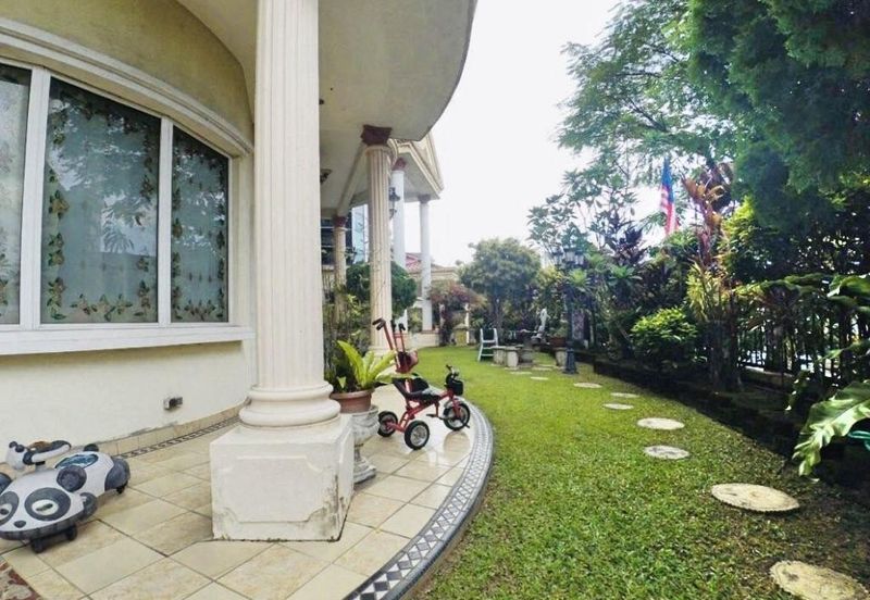 Tropicana Golf & Country Resort