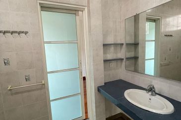 Seksyen 4, Kota Damansara