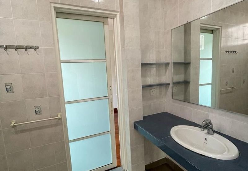 Seksyen 4, Kota Damansara