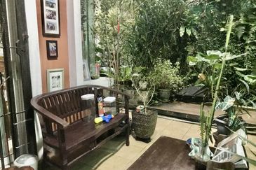 Residency, Kota Damansara