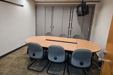 Partly furnished office for Sale at Plaza Mont Kiara