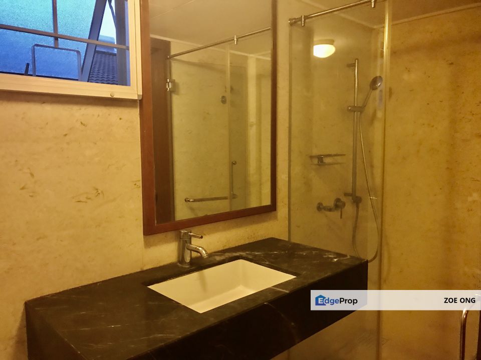 Renovated unit with quality material, extended kitchen area, hotel grade marble flooring, Selangor, Petaling Jaya