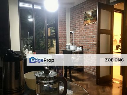 Renovated Endlot Terrace, Well Maintained, Balinese Concept, Selangor, Kota Damansara