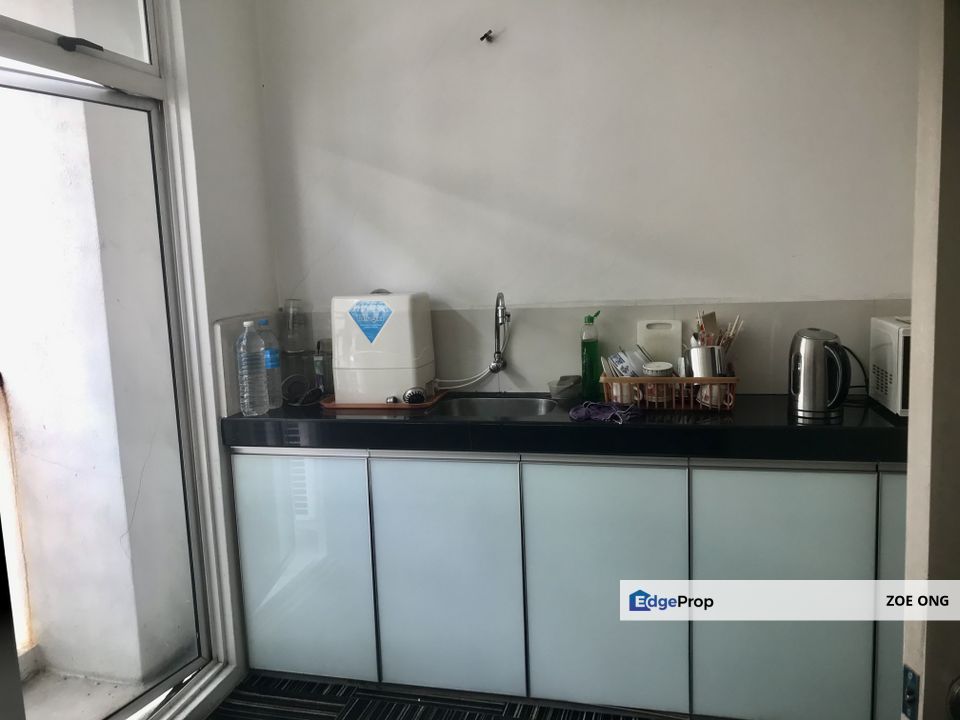 Fully furnished office for Rent, Well Kept, Moved in Condition, Selangor, Petaling Jaya