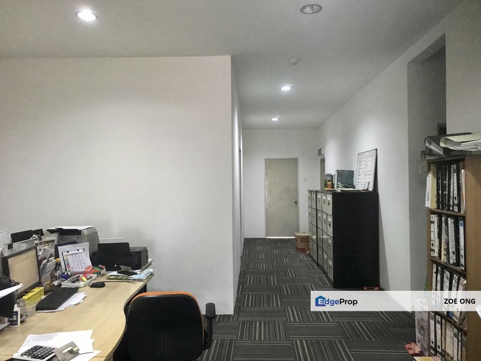 Fully furnished office for Sale, Well Kept, Moved in Condition, Selangor, Petaling Jaya