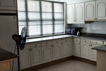 202 DC (Desa Cahaya)