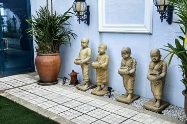 202 DC (Desa Cahaya)