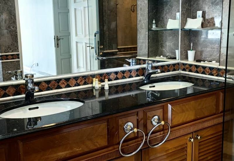 202 DC (Desa Cahaya)