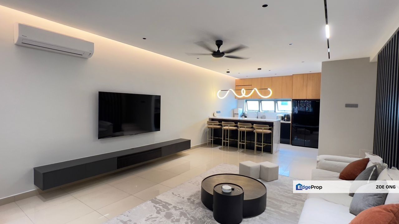 ID Renovated, Fully Furnished , Moved In Condition, Selangor, Damansara Damai