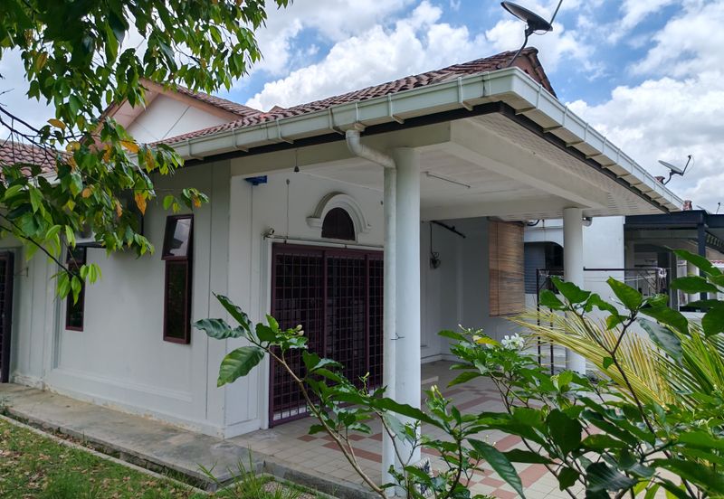 Seksyen 4, Kota Damansara