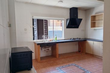 Seksyen 4, Kota Damansara