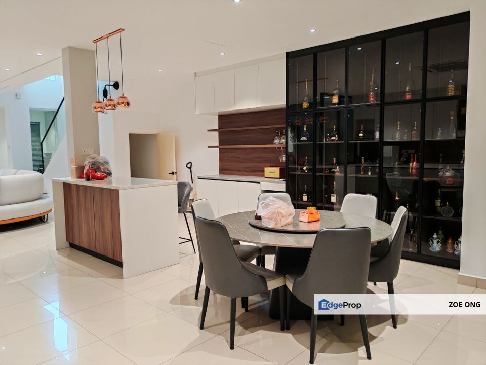 ID renovated 3 Storey Superlink House for Sale Kota Damansara, Selangor, Kota Damansara