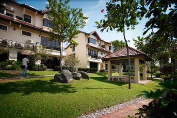 Desa ParkCity (Nadia Parkfront Condominium)