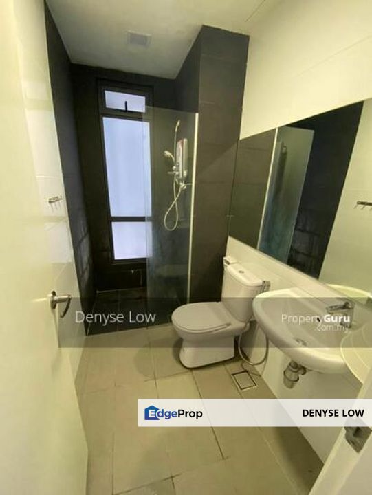 Paramount Utropolis Glenmarie, Selangor, Glenmarie