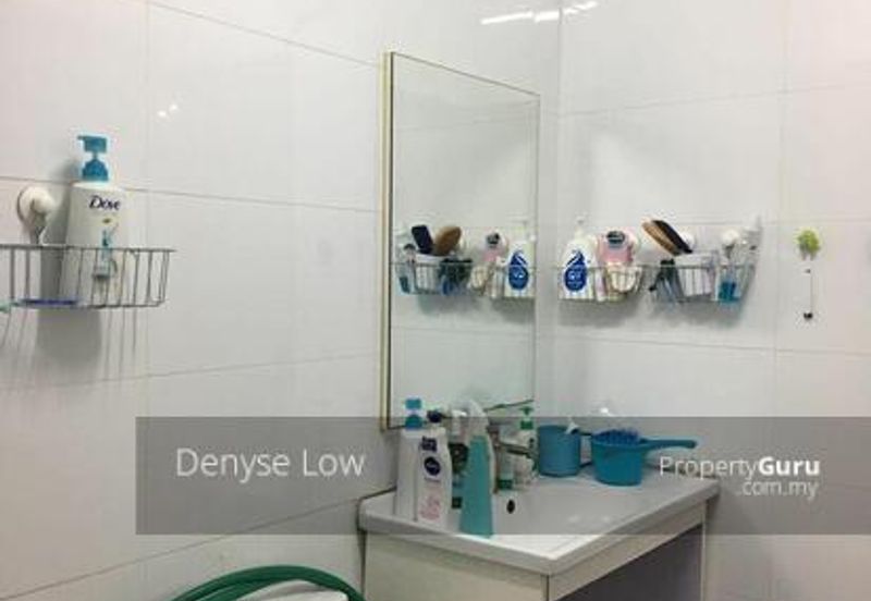 Halo Sunday @ Empire City