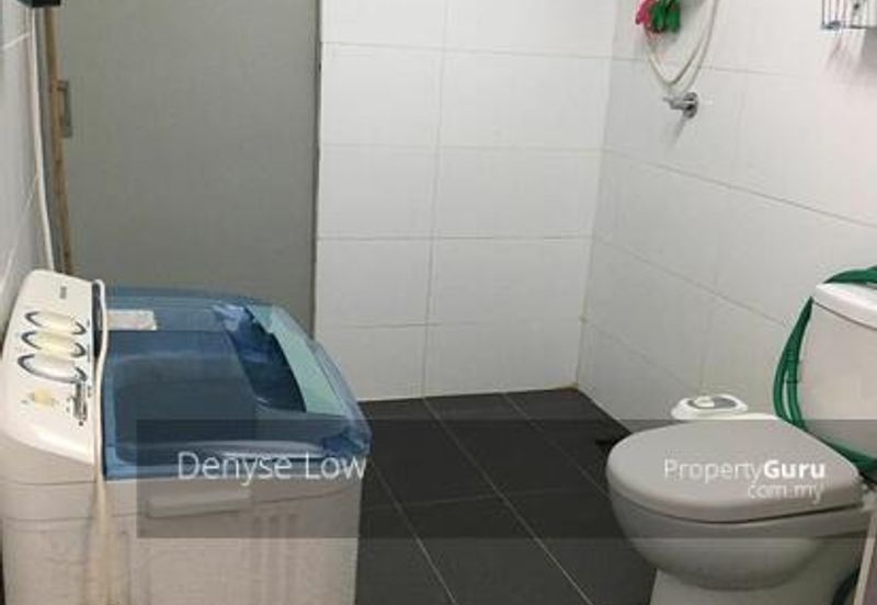 Halo Sunday @ Empire City