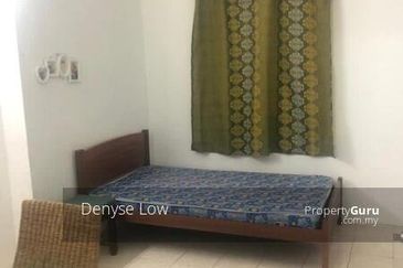 Millennium Place @ Millennium Square