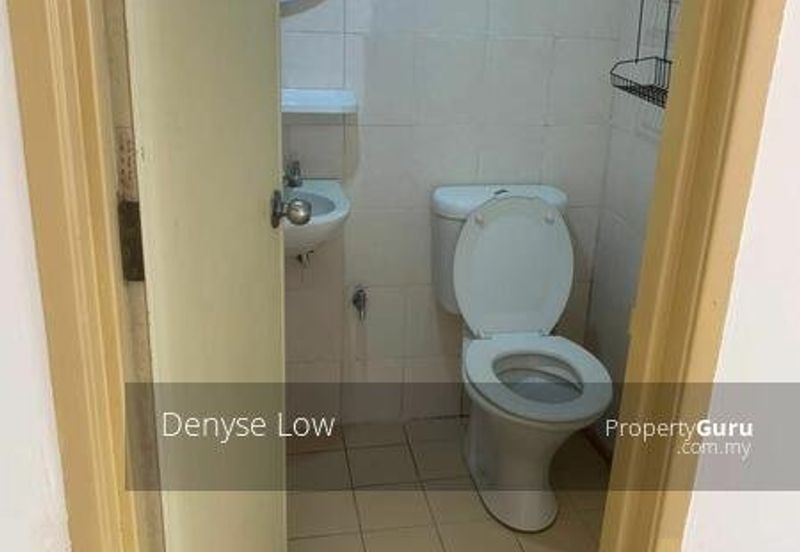 Bayu Puteri Apartment