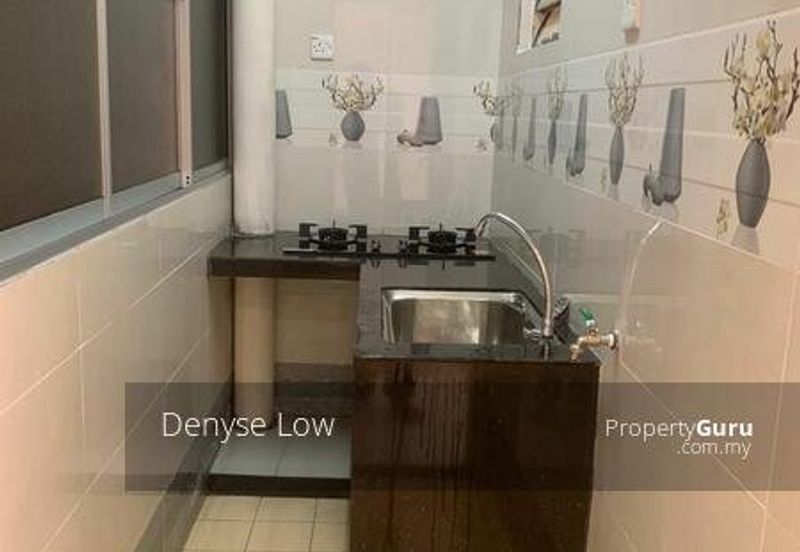 Bayu Puteri Apartment