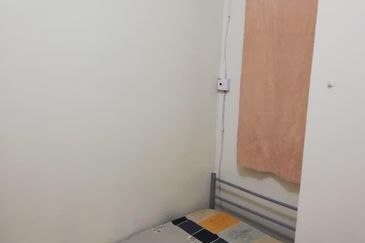 Millennium Place @ Millennium Square