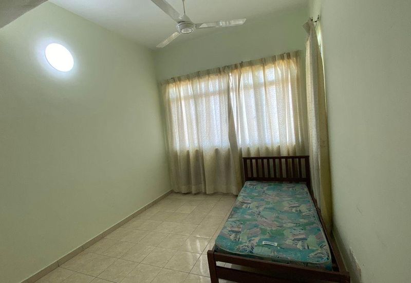 Millennium Place @ Millennium Square