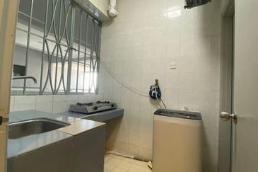 Millennium Place @ Millennium Square