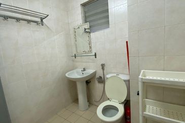 Millennium Place @ Millennium Square