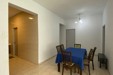 Millennium Place @ Millennium Square